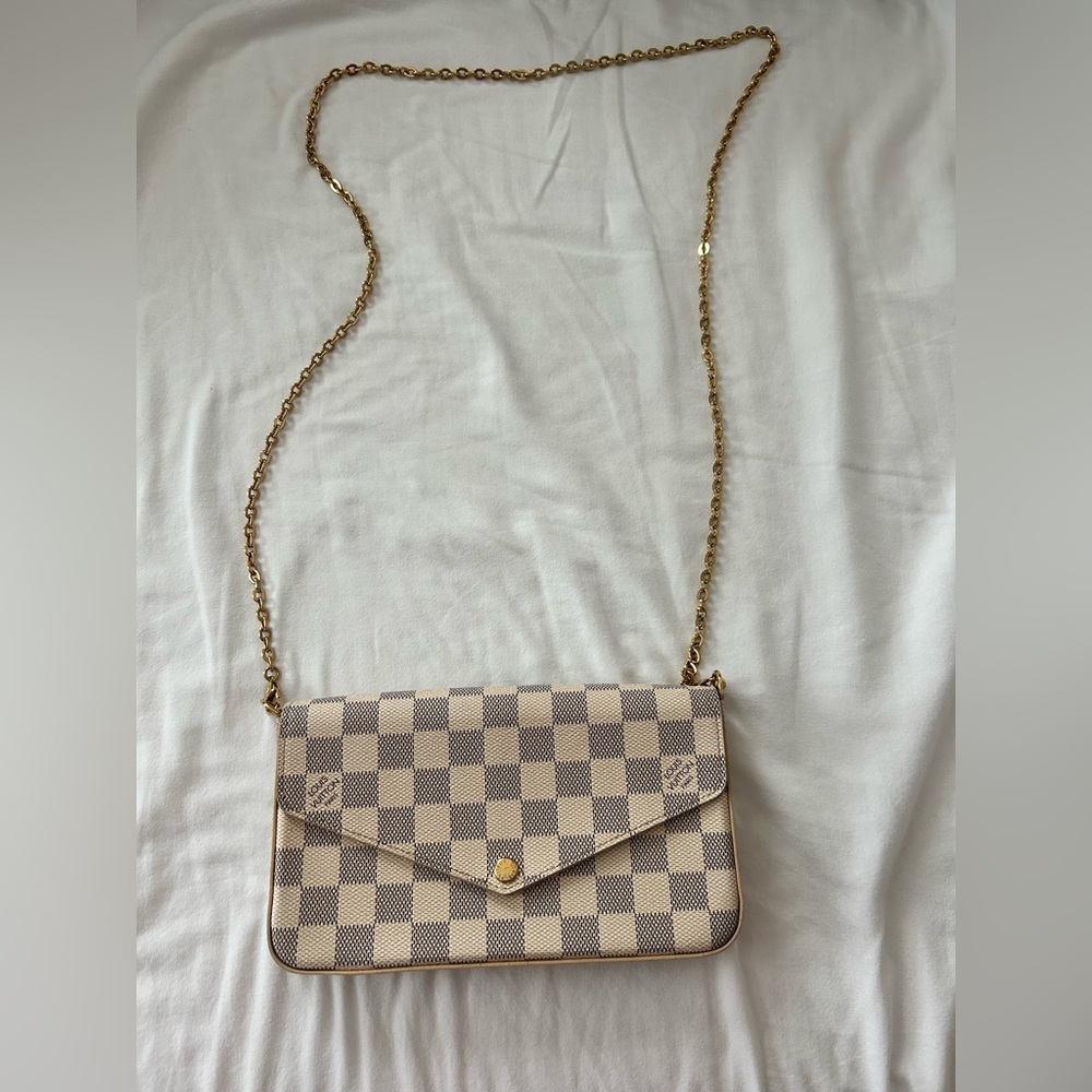 Louis Vuitton Felicie Pochette Crossbody Bag with Gold Chain